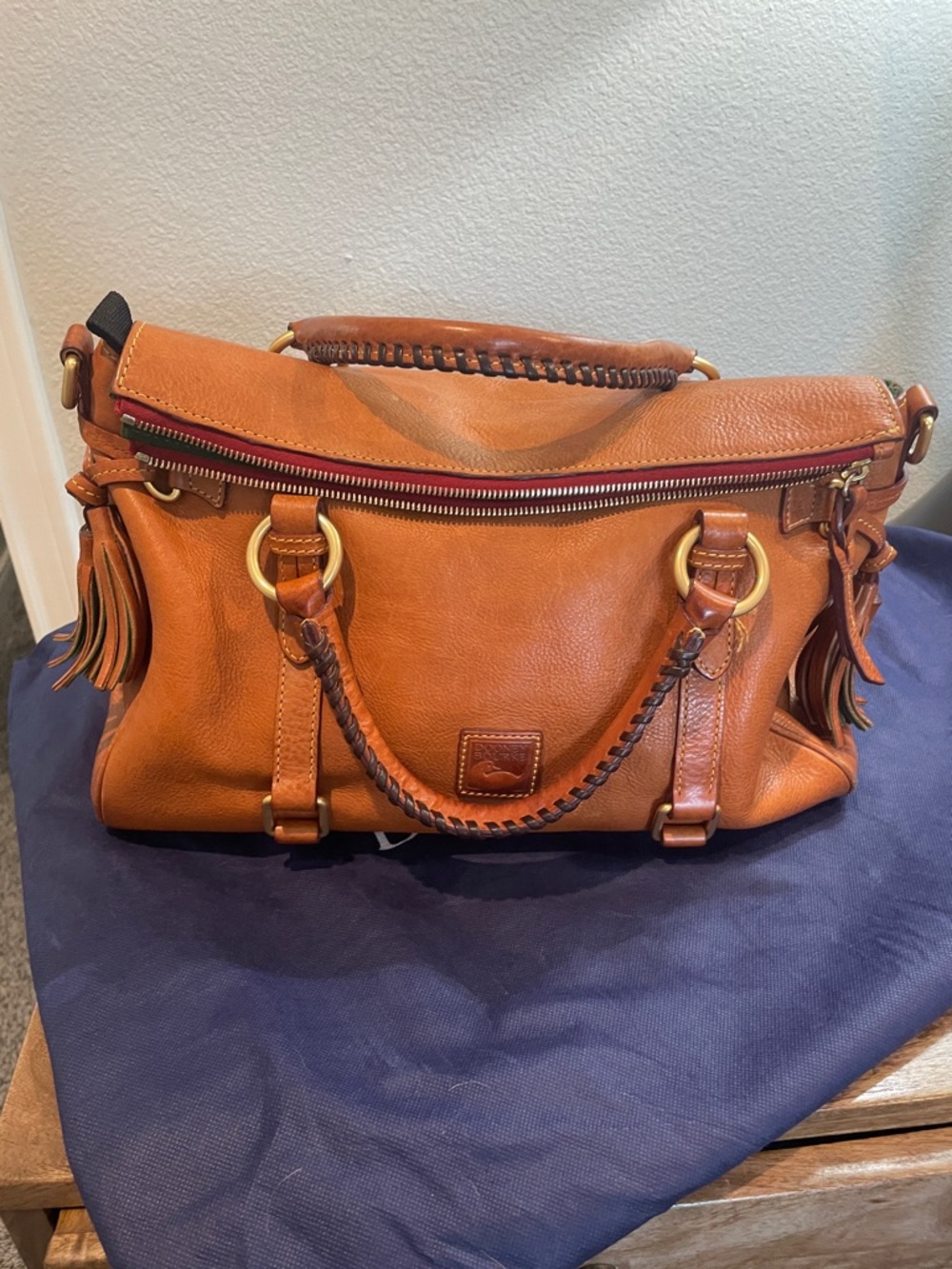 Dooney @Bourke Florentine style